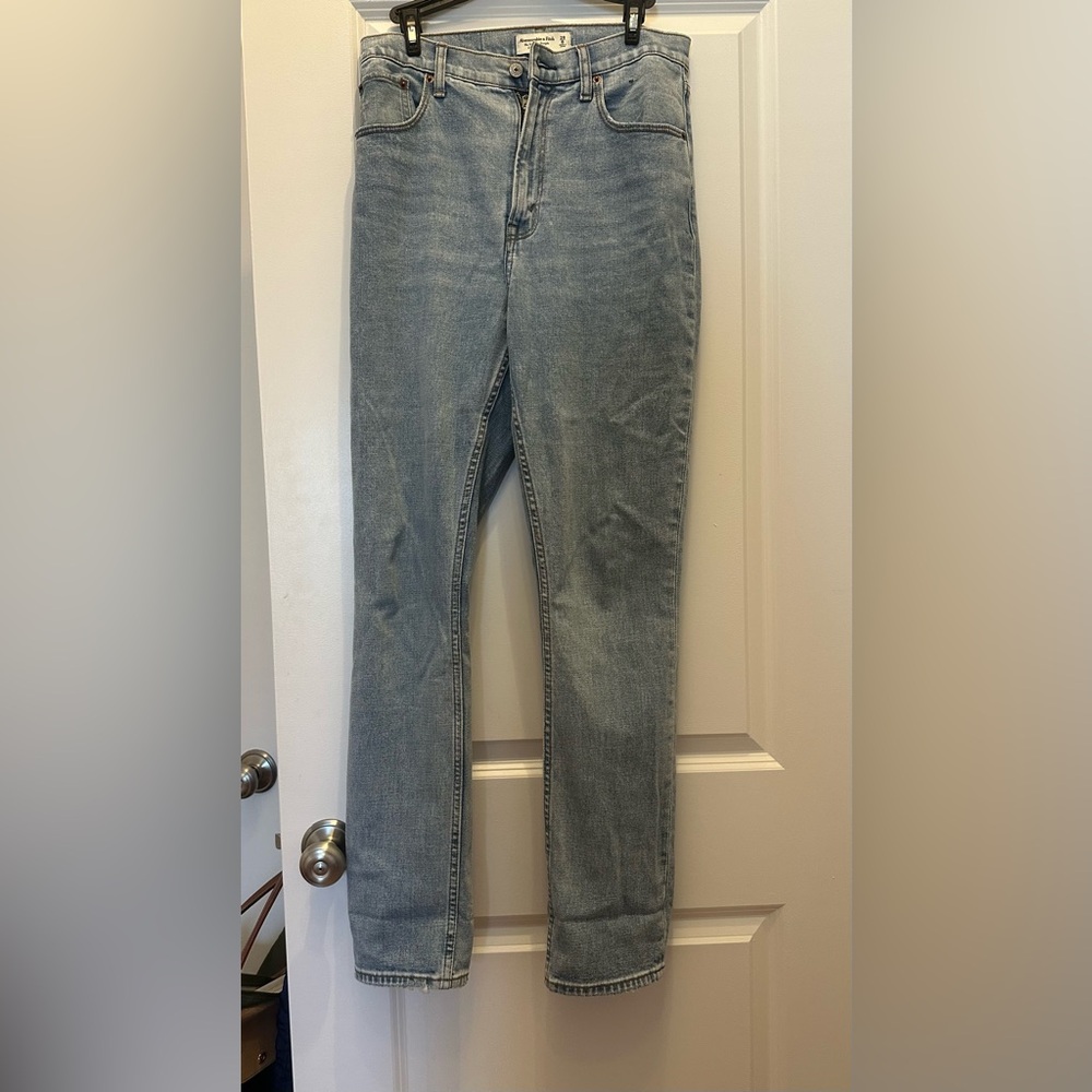 Women’s Abercrombie & Fitch 90s Straight Jeans